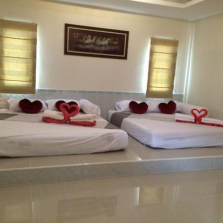 Nadee Resort Udon Thani Extérieur photo