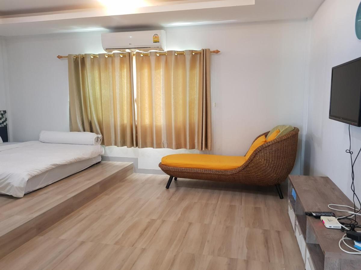 Nadee Resort Udon Thani Extérieur photo