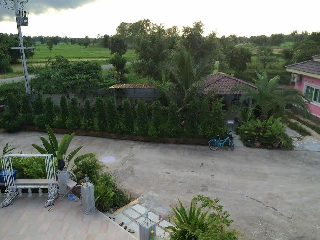 Nadee Resort Udon Thani Extérieur photo