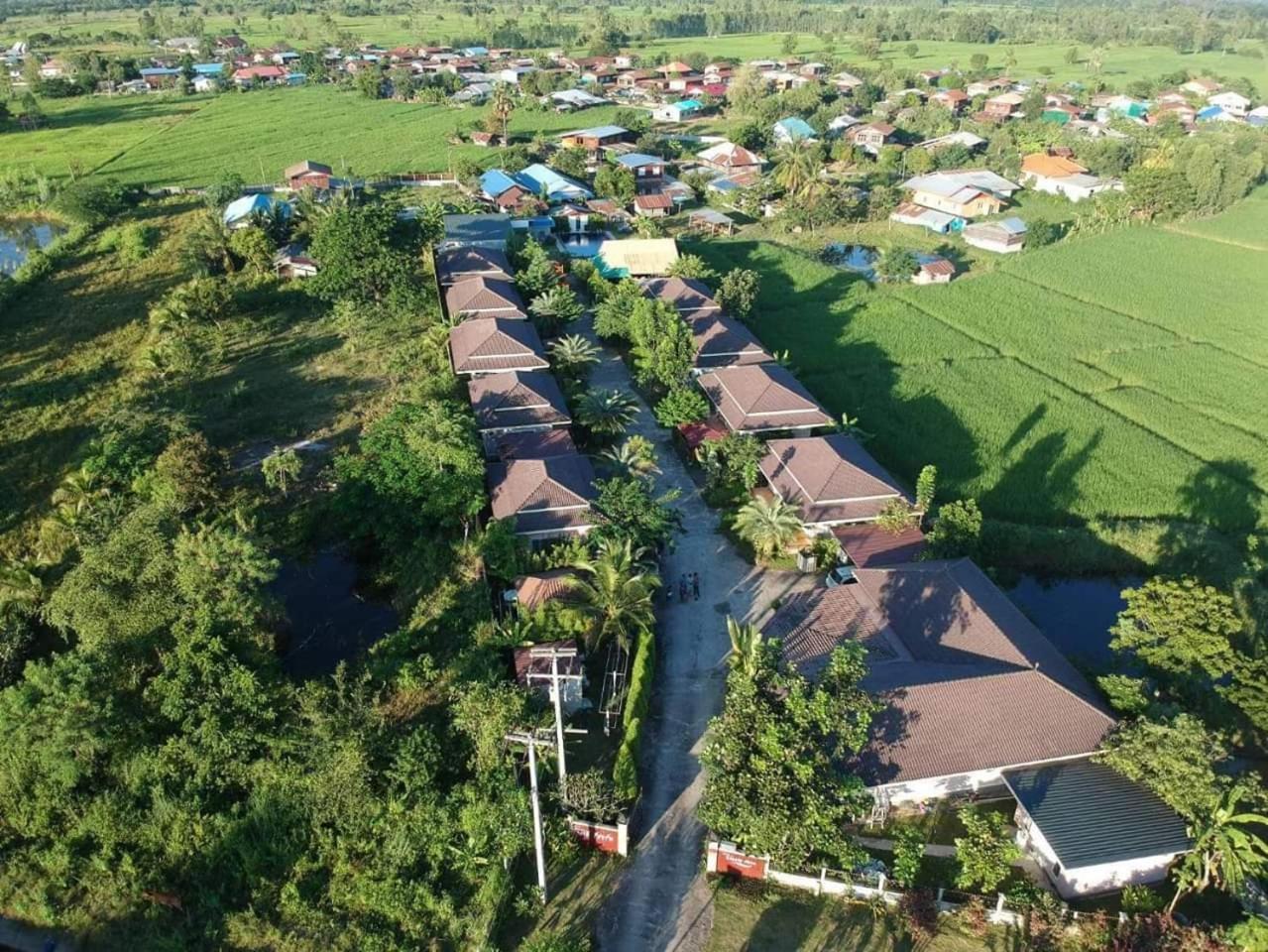 Nadee Resort Udon Thani Extérieur photo
